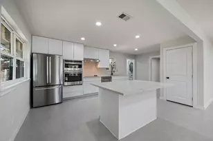 1200 Tanglewood Trail, Euless, TX 76040 - Photo 6