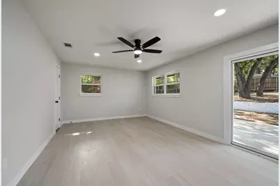 1200 Tanglewood Trail, Euless, TX 76040 - Photo 8
