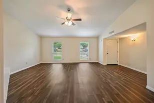 7318 Emory Oak Ln, Dallas, TX 75249 - Photo 20