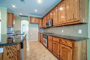 11841 Eden Ln, Frisco, TX 75033 - Photo 10
