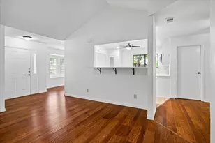 900 Tupelo Dr, Coppell, TX 75019 - Photo 4