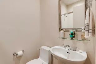3250 Cambrick St, Dallas, TX 75204 - Photo 4