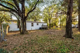 202 Forgotten Ln, Mabank, TX 75156 - Photo 32