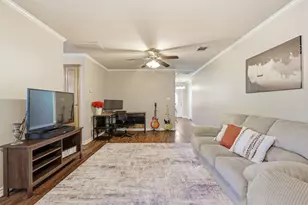 402 Robertson St, Collinsville, TX 76233 - Photo 12