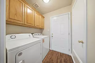 402 Robertson St, Collinsville, TX 76233 - Photo 20