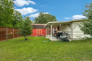 326 Independence Dr, Garland, TX 75043 - Photo 24