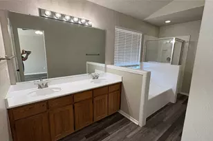 8212 Willis Ln, Watauga, TX 76148 - Photo 12