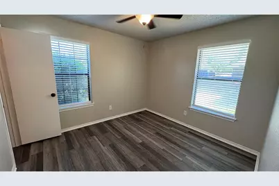 8212 Willis Lane, Watauga, TX 76148 - Photo 16