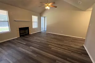 8212 Willis Ln, Watauga, TX 76148 - Photo 4