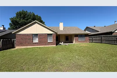 8212 Willis Lane, Watauga, TX 76148 - Photo 24