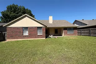 8212 Willis Ln, Watauga, TX 76148 - Photo 24