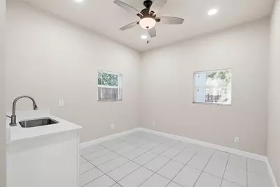 3015 Elinor Street, Fort Worth, TX 76111 - Photo 26