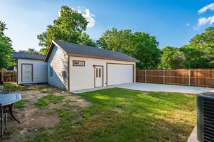 3015 Elinor St, Fort Worth, TX 76111 - Photo 24
