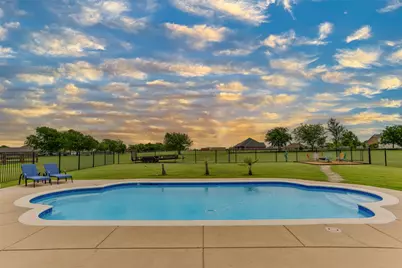 11210 Lakecrest Drive, Sanger, TX 76266 - Photo 34
