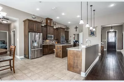 11210 Lakecrest Drive, Sanger, TX 76266 - Photo 14