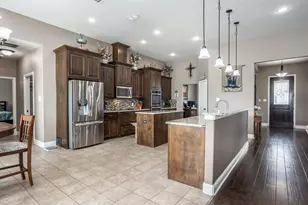 11210 Lake Crest Dr, Sanger, TX 76266 - Photo 14