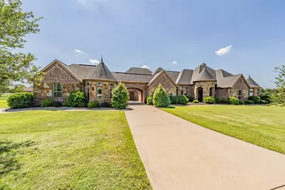 112 Diamond Rose Drive, Burleson, TX 76028 - Photo 2