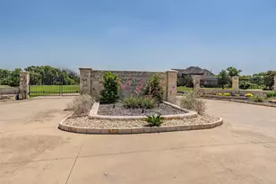 112 Diamond Rose Dr, Burleson, TX 76028 - Photo 40