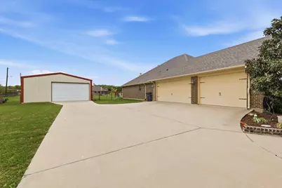 242 Miramar Circle, Weatherford, TX 76085 - Photo 4