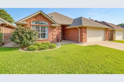 1017 Austin Court, Weatherford, TX 76086 - Photo 2