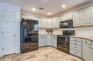 1017 Austin Ct, Weatherford, TX 76086 - Photo 18