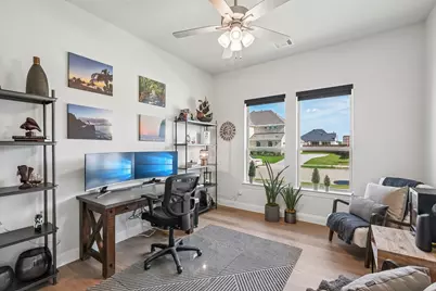 569 Pebble Drive, Waxahachie, TX 75167 - Photo 8