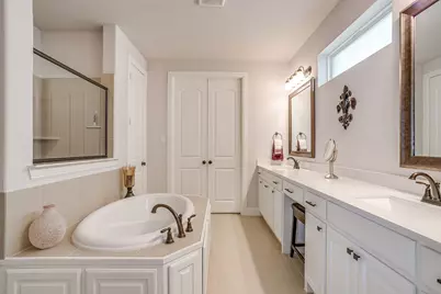 15600 Wild Cherry Lane, Fort Worth, TX 76262 - Photo 24