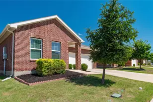 756 Wellington Dr, Lavon, TX 75166 - Photo 2