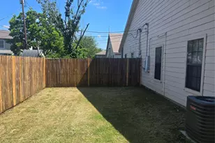 105 Garfield St, Garland, TX 75042 - Photo 28