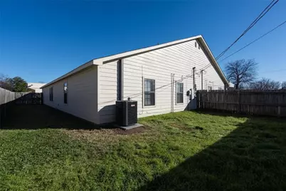 105 Garfield Street, Garland, TX 75042 - Photo 26