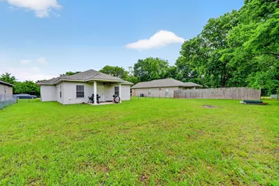 4495 Cordell Street, Greenville, TX 75401 - Photo 24