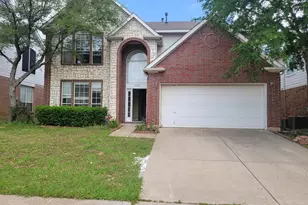 2104 Royal Oak Dr, Bedford, TX 76021 - Photo 2