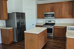 2104 Royal Oak Dr, Bedford, TX 76021 - Photo 8