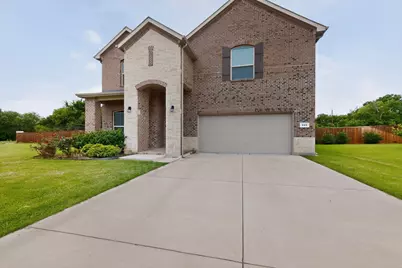 629 Hogan Drive, Denton, TX 76210 - Photo 2