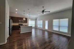 1106 Placid Cir, Waco, TX 76706 - Photo 4