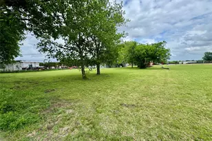 1321 Meadow St, DeSoto, TX 75115 - Photo 16
