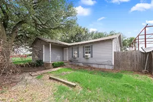 1321 Meadow St, DeSoto, TX 75115 - Photo 20