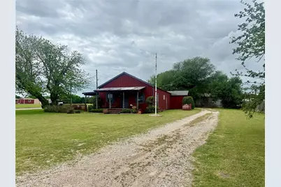 1321 Meadow Street, DeSoto, TX 75115 - Photo 4