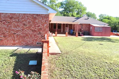 211 Spill Street, Winters, TX 79567 - Photo 34