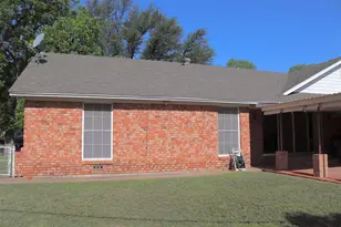 211 Spill St, Winters, TX 79567 - Photo 26