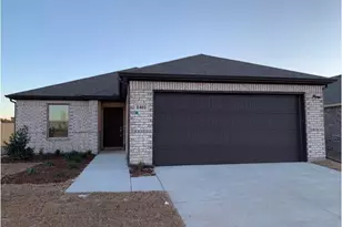 1401 Brindle Dr, Greenville, TX 75402 - Photo 1