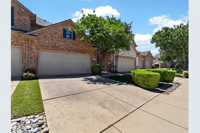 1828 Branch Trail, Carrollton, TX 75007 - Photo 2