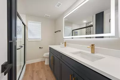 300 Steinman Avenue, Dallas, TX 75203 - Photo 18