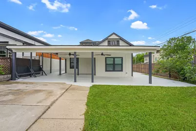 300 Steinman Avenue, Dallas, TX 75203 - Photo 1