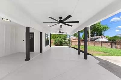 300 Steinman Avenue, Dallas, TX 75203 - Photo 4
