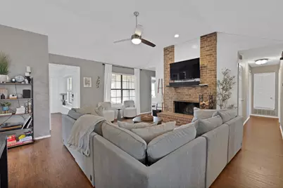 6700 Aimpoint Drive, Plano, TX 75023 - Photo 2