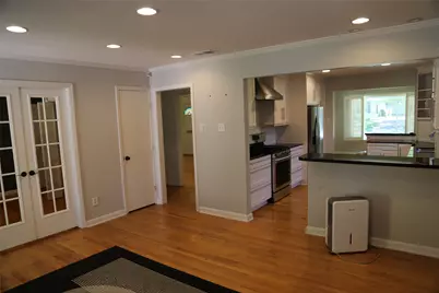 6433 Danbury Lane, Dallas, TX 75214 - Photo 32