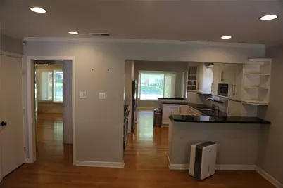 6433 Danbury Lane, Dallas, TX 75214 - Photo 16