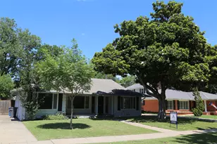 6433 Danbury Ln, Dallas, TX 75214 - Photo 4