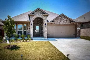 10716 Klondike Ln, Aubrey, TX 76227 - Photo 1